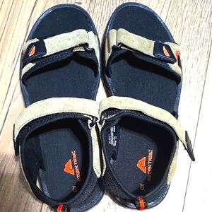 Ozark Trail Sandals - Black and Tan
